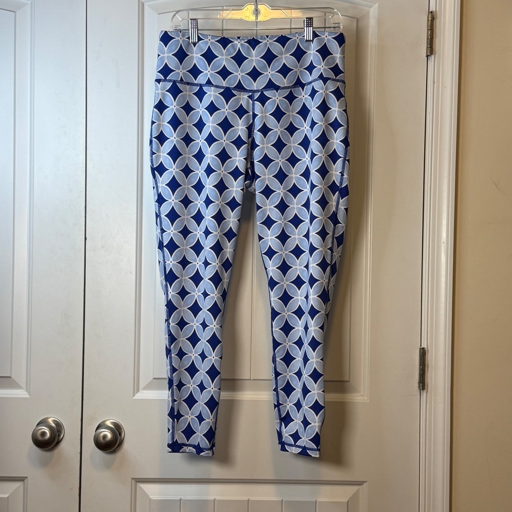 Crown & Ivy Curvy Geometric Activewear Leggings Plus Size 1X High Rise Workout - Picture 2 of 10